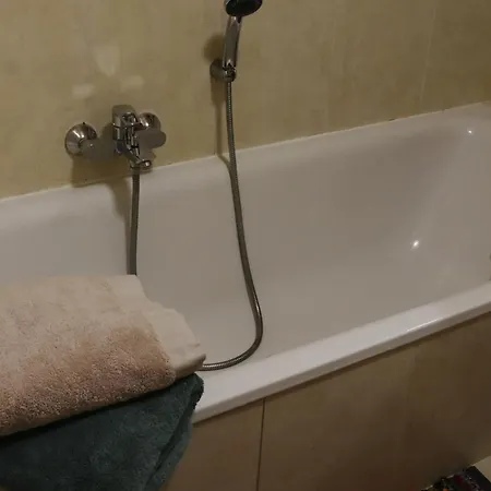 Gezellig Met Privé Parking Appartement La Panne